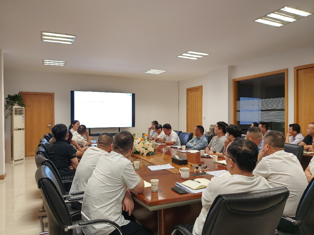 筑牢安全防线 精控项目成本|开云（中国）Kaiyun·官方网站-登录入口
装饰组织开展安全培训暨项目成本复盘会